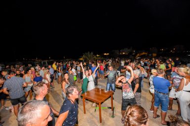 1. ribarska vecer u povljani (43 of 74)