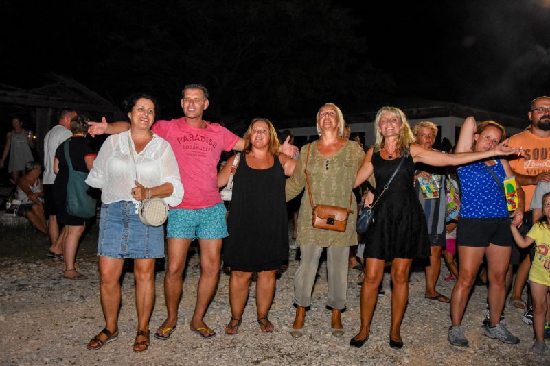 1. ribarska vecer u povljani (55 of 74)