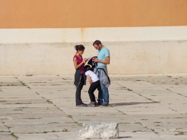 obitelj, zapostavljanje djece, roditelji, odgoj,