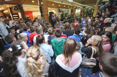 Magic show u Bure Centru 10