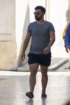 59A03CC8-3103-4629-928B-98F2776D7113