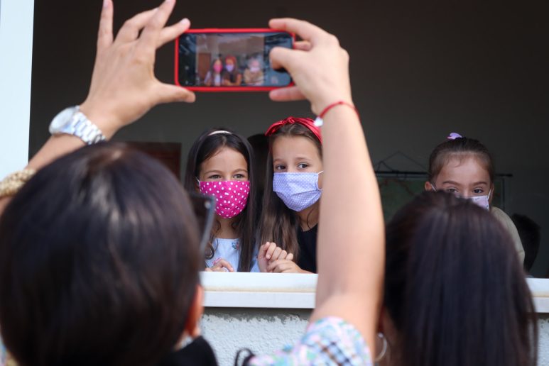 debeljak_-27, prvasici, ucenici