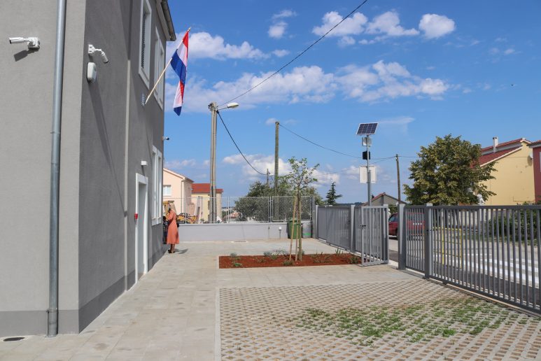dracevac, ploce_-10 skola