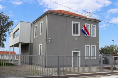 dracevac, ploce_-2 skola