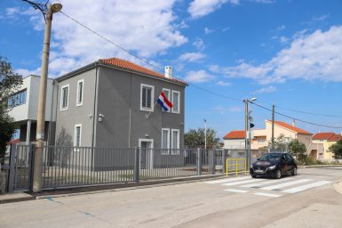 dracevac, ploce, skola