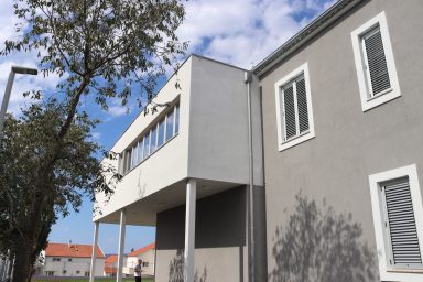 dracevac, ploce_-9 skola