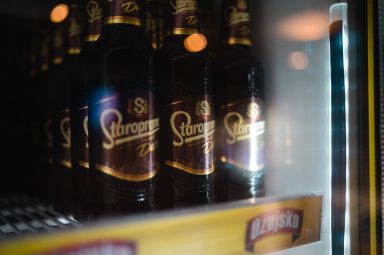 caffe bar slow down_-19