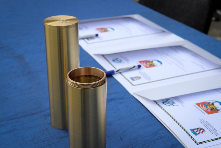 crvene kuce_-11, kamen temeljac, ugovori, grad zadar, pos