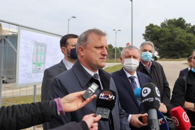 crvene kuce_-18, gradonacelnik, branko dukic