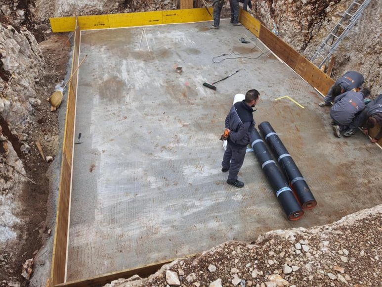 142796089_829697737585679_25879078137409786_n