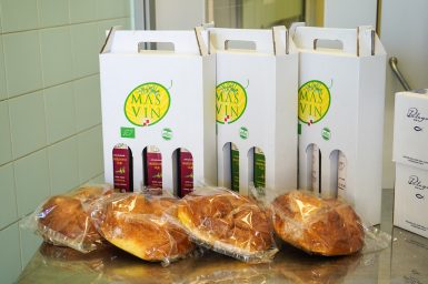 tuna, rucak za bolesnike, liga protiv raka, bolnicka kuhinja, donacija, masvin, pinca sirnica, pogaca