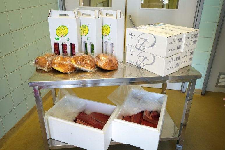 rucak za bolesnike, liga protiv raka, bolnicka kuhinja, tuna, donacija