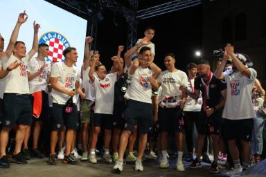 slavlje na splitskoj rivi 26