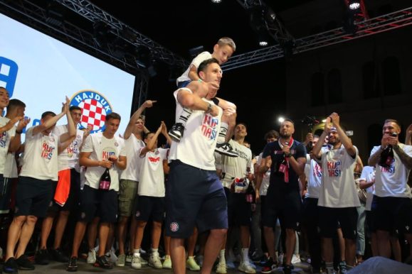 slavlje na splitskoj rivi 70