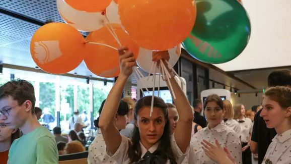 0F1FBA5A-7C8A-49AE-AE1D-5E7592ADFAD0