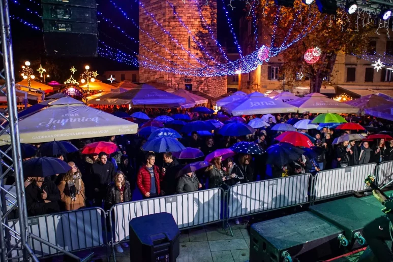 Advent u Zadru 2022. Koncert Opca OpasnostFoto: Marin Gospić