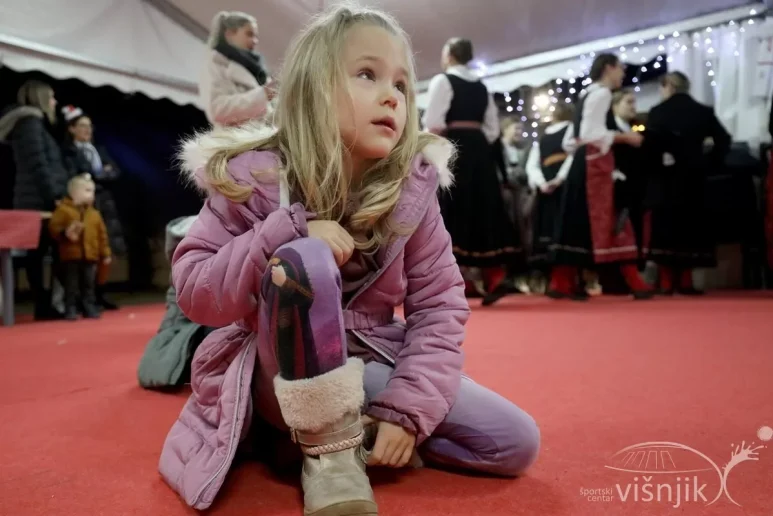 zimski-park-djed-mraz-23-12-2022-9