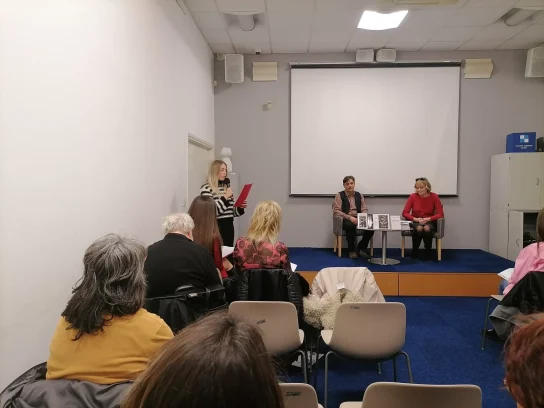 330837219_923284575464757_6988533434357387331_n