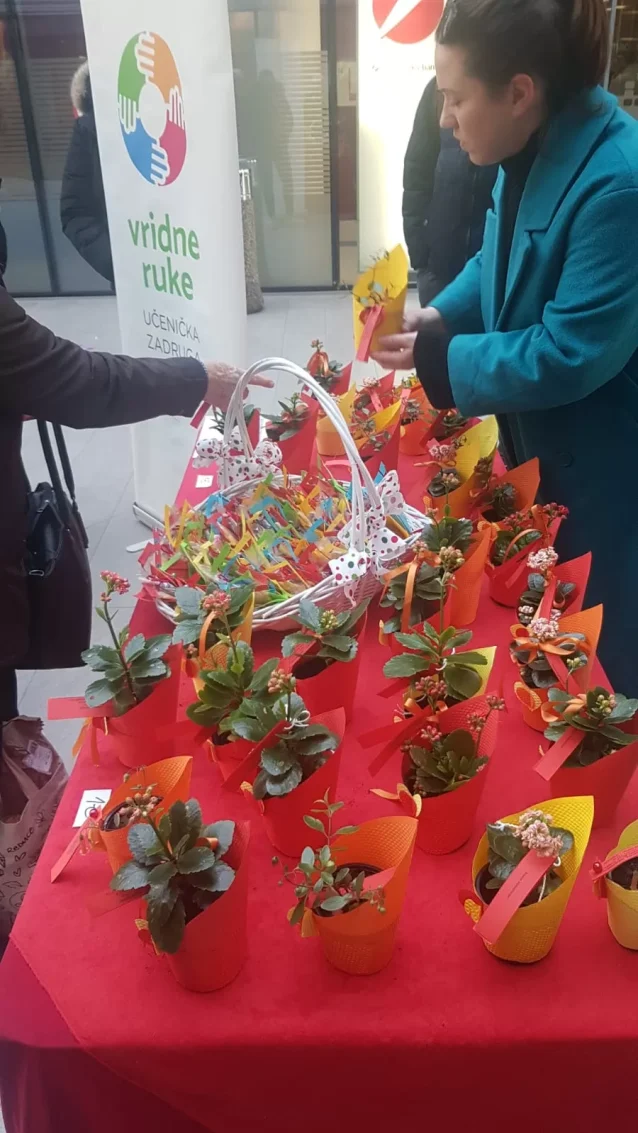 330982851_737886157891057_7129564978899583118_n