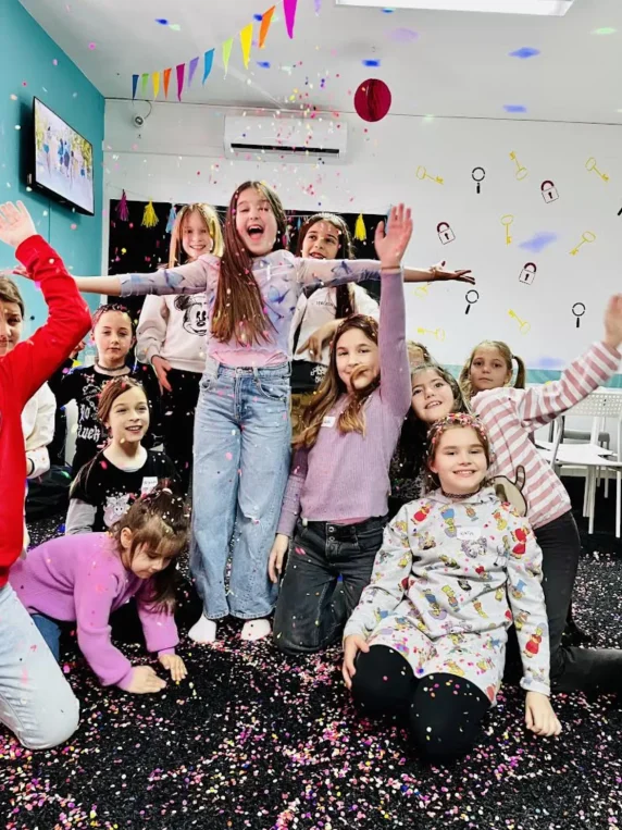 437301CD-036E-41DC-8294-B15DBF63DC53