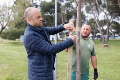 3 Sadnja stabala Zadar 19.4.2023, Foto Bojan Bogdanić