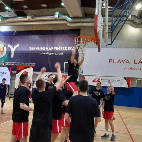 345633690_772112454357326_5388597621550783613_n