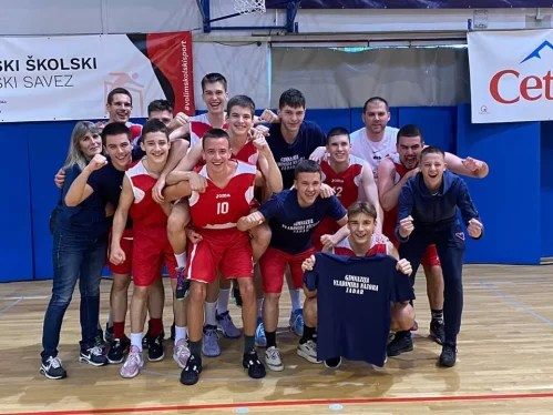 345637544_761968998792691_8254901093181817101_n