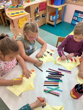 347138143_258070376729683_5306768341606031551_n