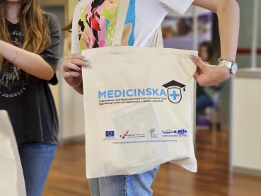 348858878_201843529464281_6929953102285675078_n