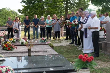 347256699_233403309452594_3863070694215741514_n