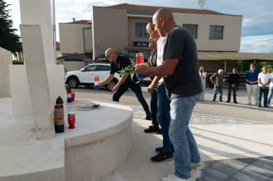 348611905_233403616119230_9179421795862584113_n