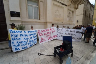 Prosvjed FOTO Matija Lipar-21