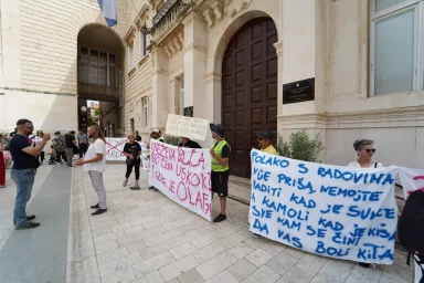 Prosvjed FOTO Matija Lipar-26