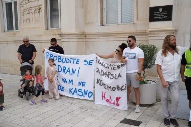 Prosvjed FOTO Matija Lipar-6