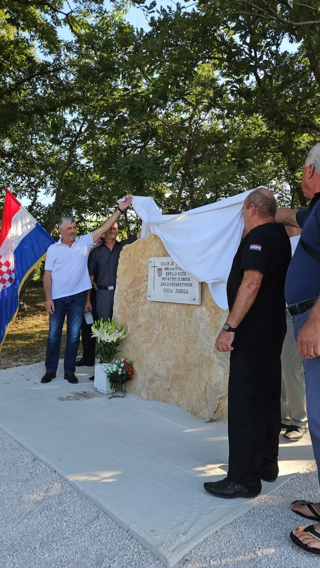 358438795_248059604653631_4070230148062536409_n