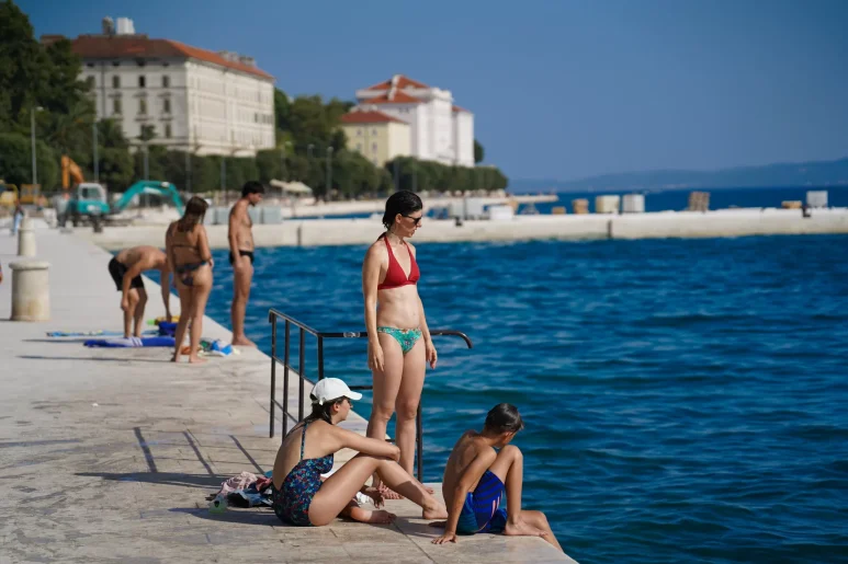 Kupanje na rivi, ljeto, vrijeme, osvjezenje, vrucine, more FOTO Matija Lipar_-8