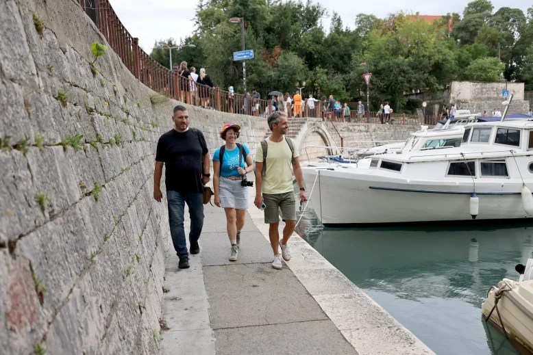 location manageri 13