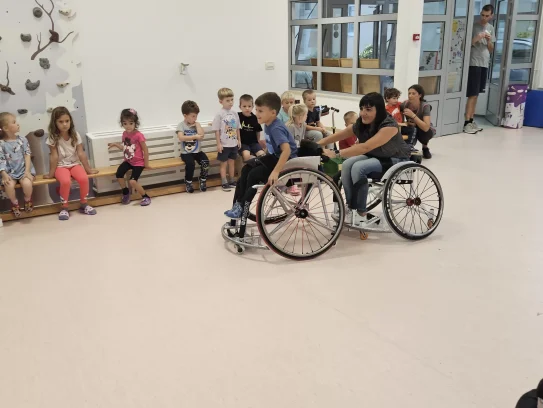 prezentacija kosarke u kolicima KKOI8