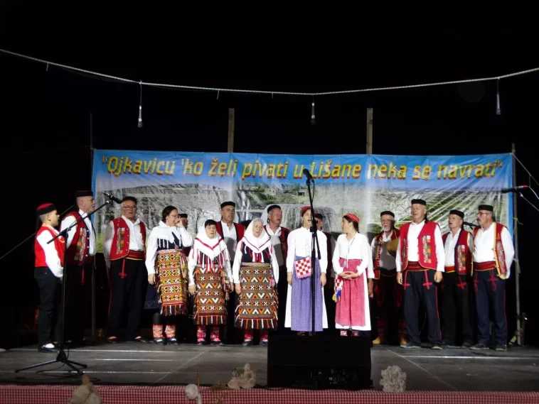 vecer ojkavice lisane16