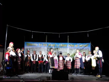 vecer ojkavice lisane17