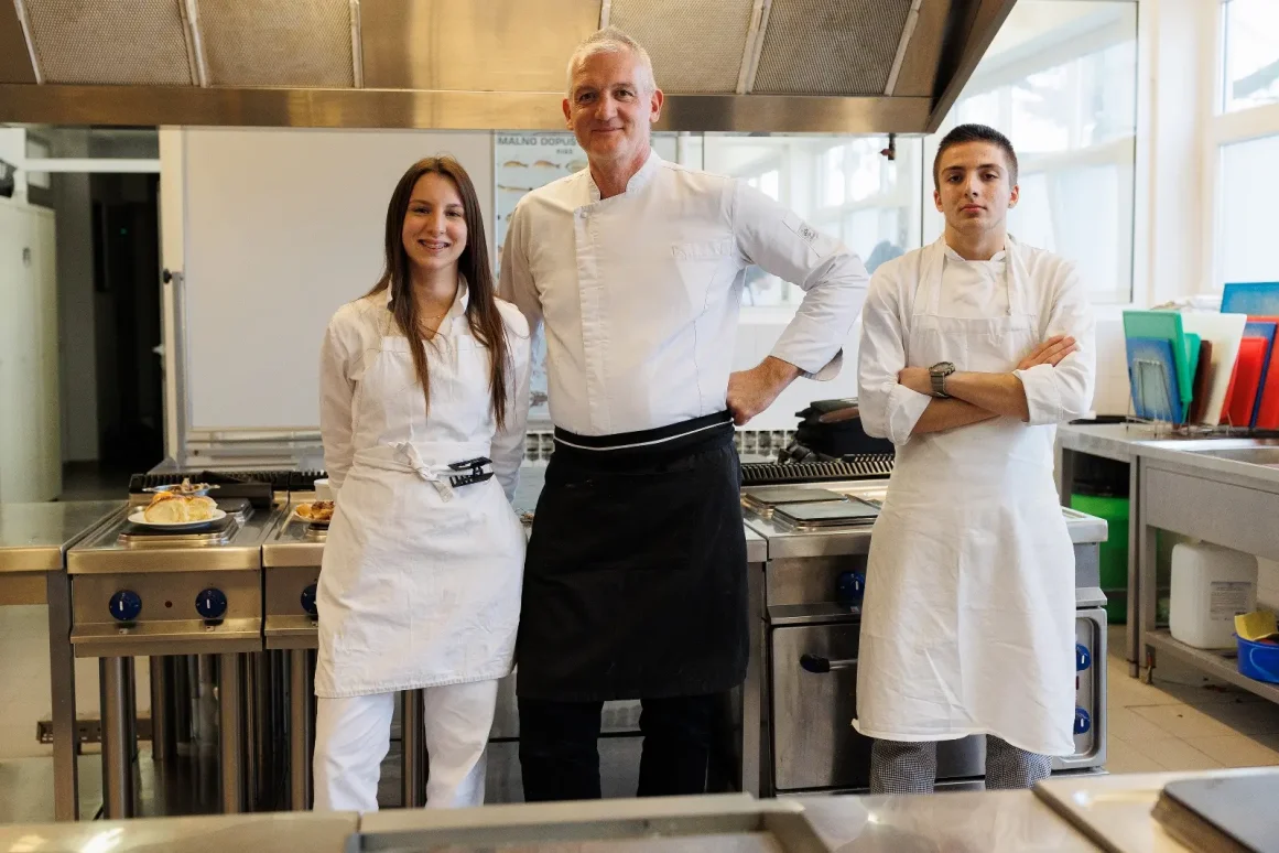 2 11 Meat Me Festival donacija 27.11.2023, foto Bojan Bogdanić_1600_1067