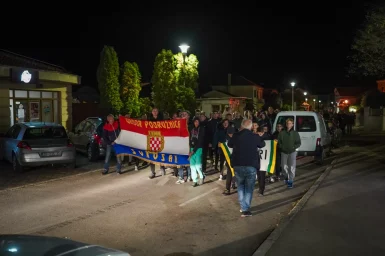 Mimohod za Skabrnju i Vukovar u Sukosanu FOTO Matija Lipar-18