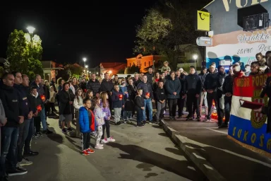 Mimohod za Skabrnju i Vukovar u Sukosanu FOTO Matija Lipar-25