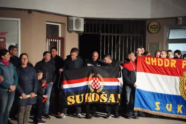 Mimohod za Skabrnju i Vukovar u Sukosanu FOTO Matija Lipar-6