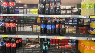 police bez coca cole 1