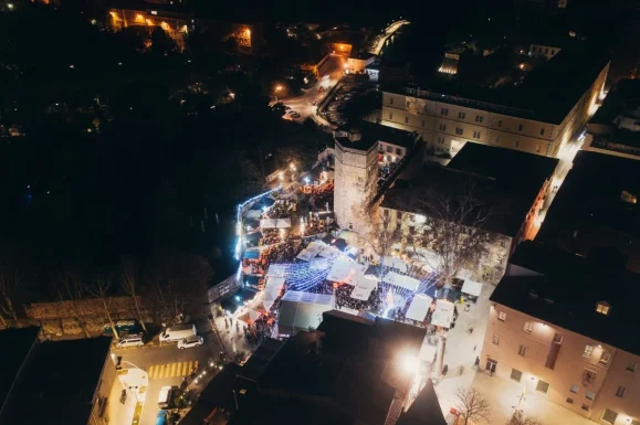 4e763245-5257-ebb8-b237-24f6a8bdb86a