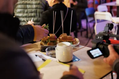 Udruga Vinu, ocjenjivanje hrane i pica na Adventu FOTO Bojan Bogdanic, TZG ZD 25