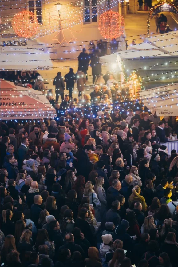 fe81c5dd-e071-e0e7-cf15-f6079ebe17fe