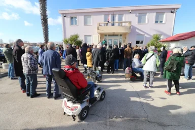 vir umirovljenici potpore33