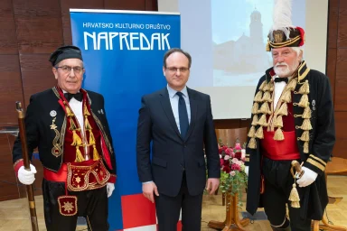 ZBORNIK O BOIKELJIMA Zvonimir Frka Petesic